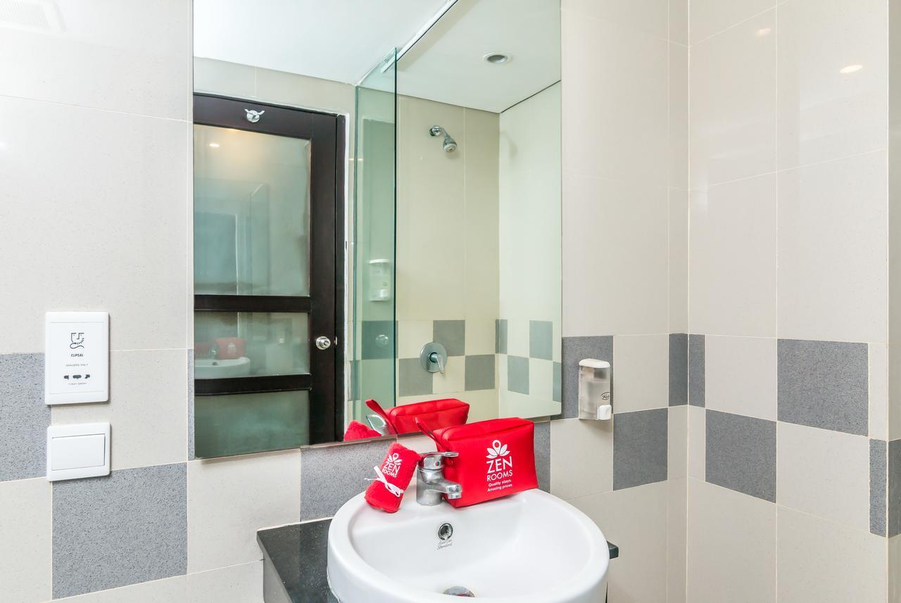 เซน รูม กูตา บีช ป๊อปปี้ เลน Hotel ภายนอก รูปภาพ