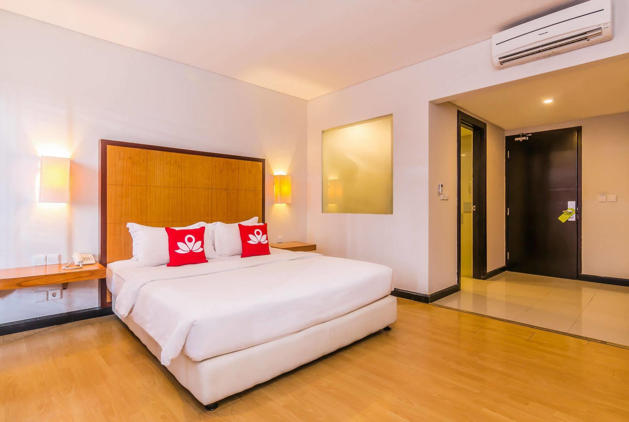 เซน รูม กูตา บีช ป๊อปปี้ เลน Hotel ภายนอก รูปภาพ